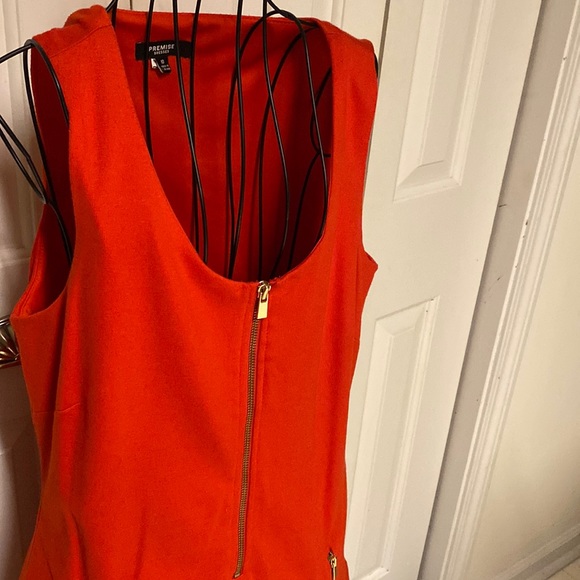 Premise size 10 red Dress with zippers - Picture 3 of 9